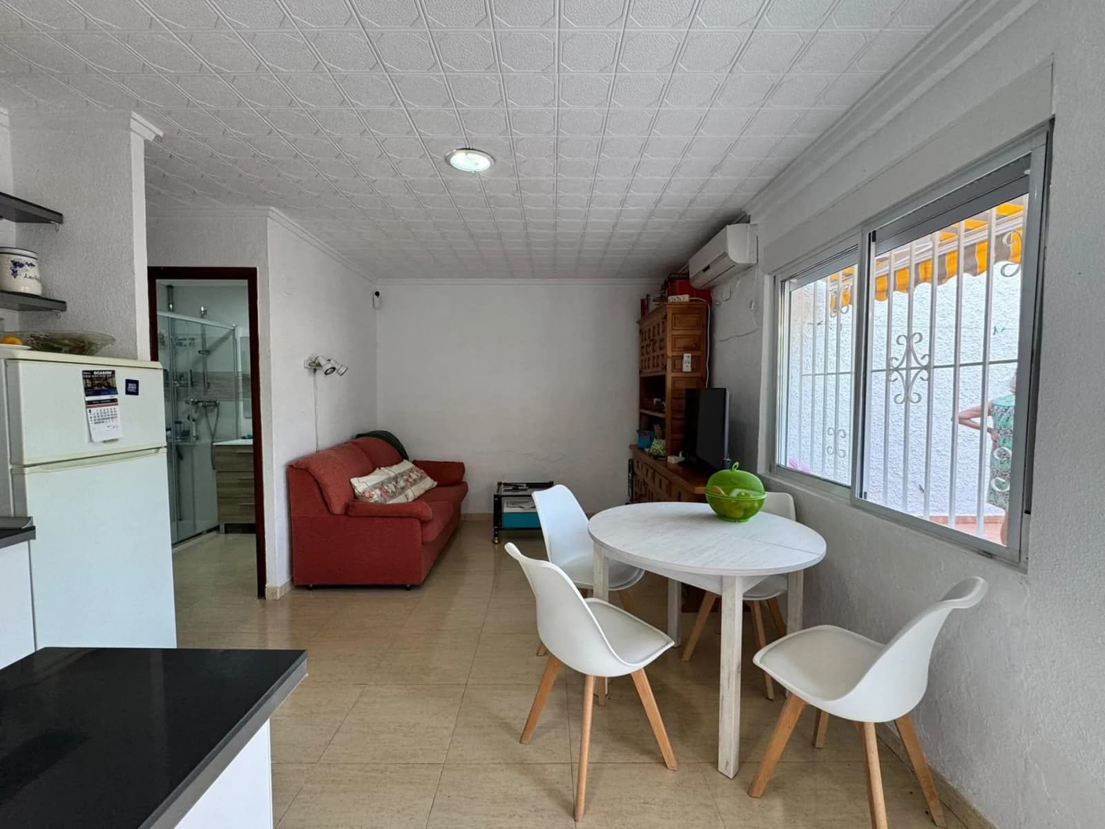 Bungalow de 2 chambres à vendre à Torrevieja, Alicante - Image 6