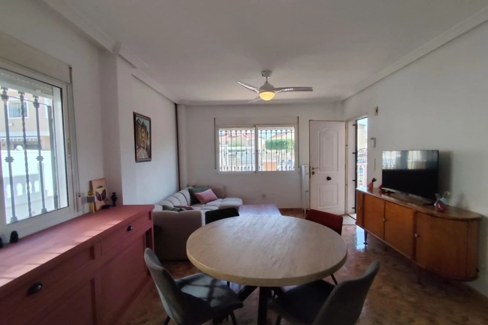 Bungalow met 3 slaapkamers te koop in Orihuela Costa, Alicante - Image 8