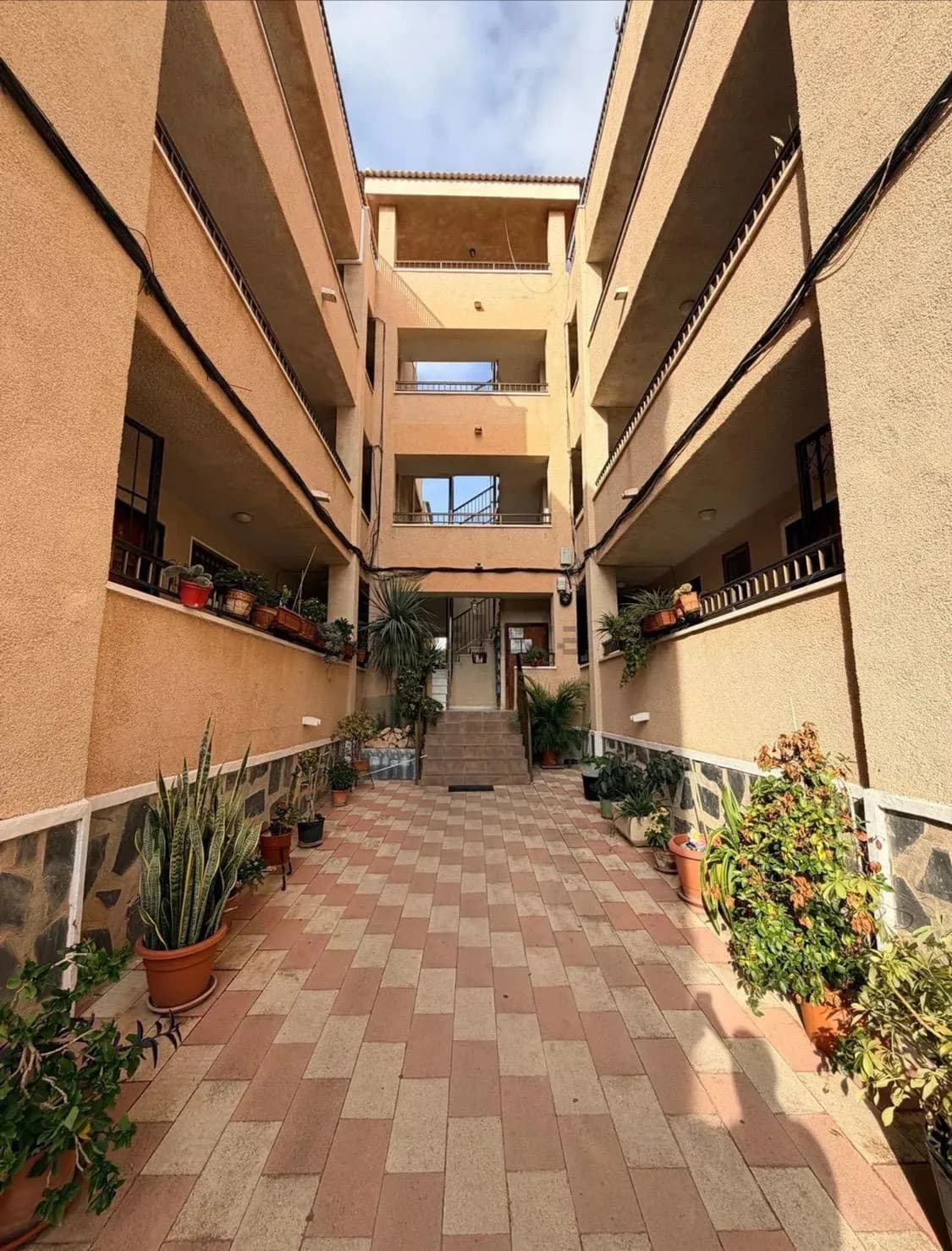 1 Bedroom Apartment for Sale in Torrevieja, Alicante - Image 6