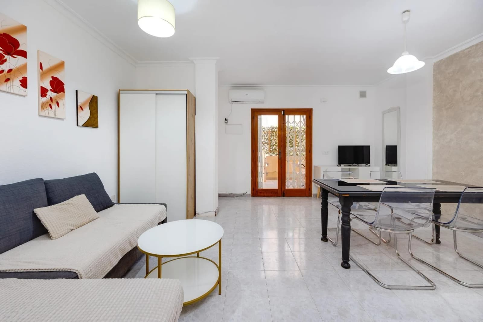 Apartment de 2 chambres à vendre à Torrevieja, Alicante - Image 2