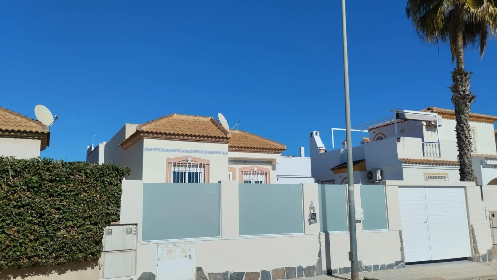 Villa met 2 slaapkamers te koop in Torrevieja, Alicante - Image 4