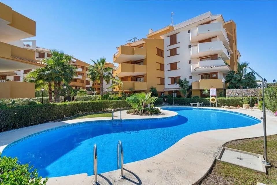 Apartment de 2 chambres à vendre à Torrevieja, Alicante - Image 4
