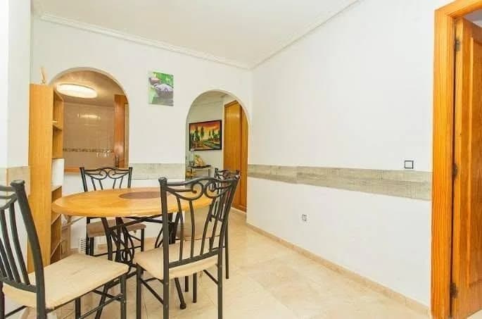 Apartment de 3 chambres à vendre à Torrevieja, Alicante - Image 4
