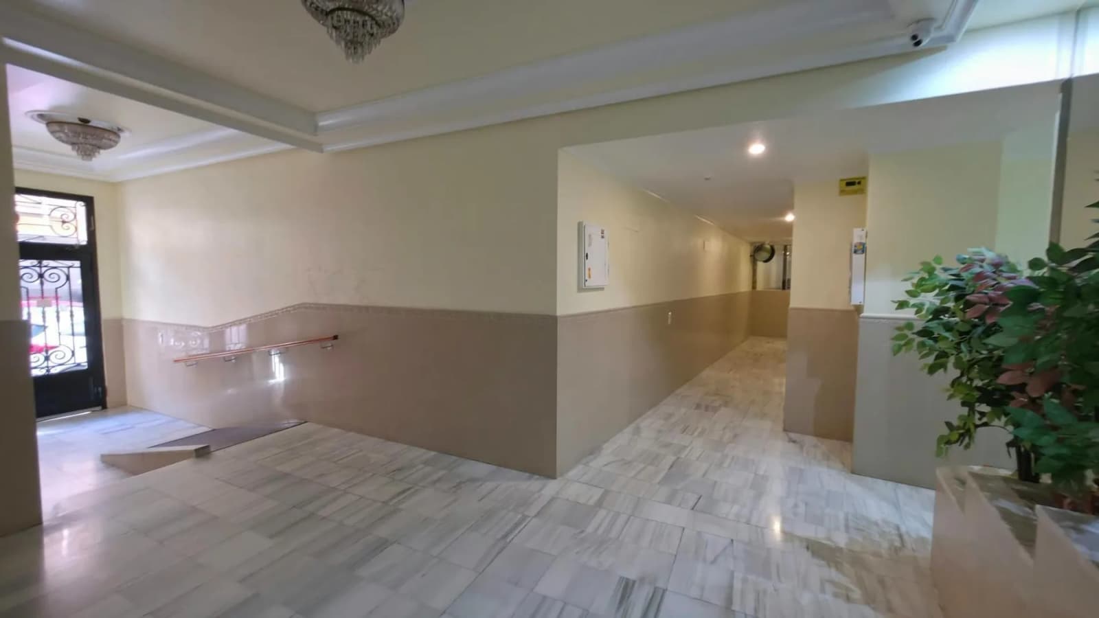 Apartment de 3 chambres à vendre à Torrevieja, Alicante - Image 2