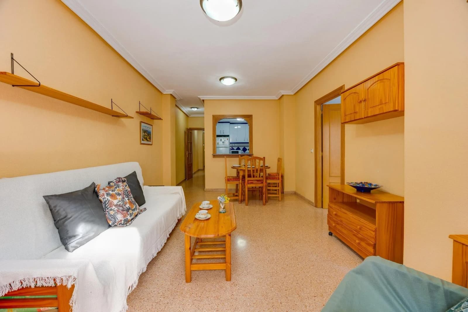 2 Bedroom Apartment for Sale in Torrevieja, Alicante