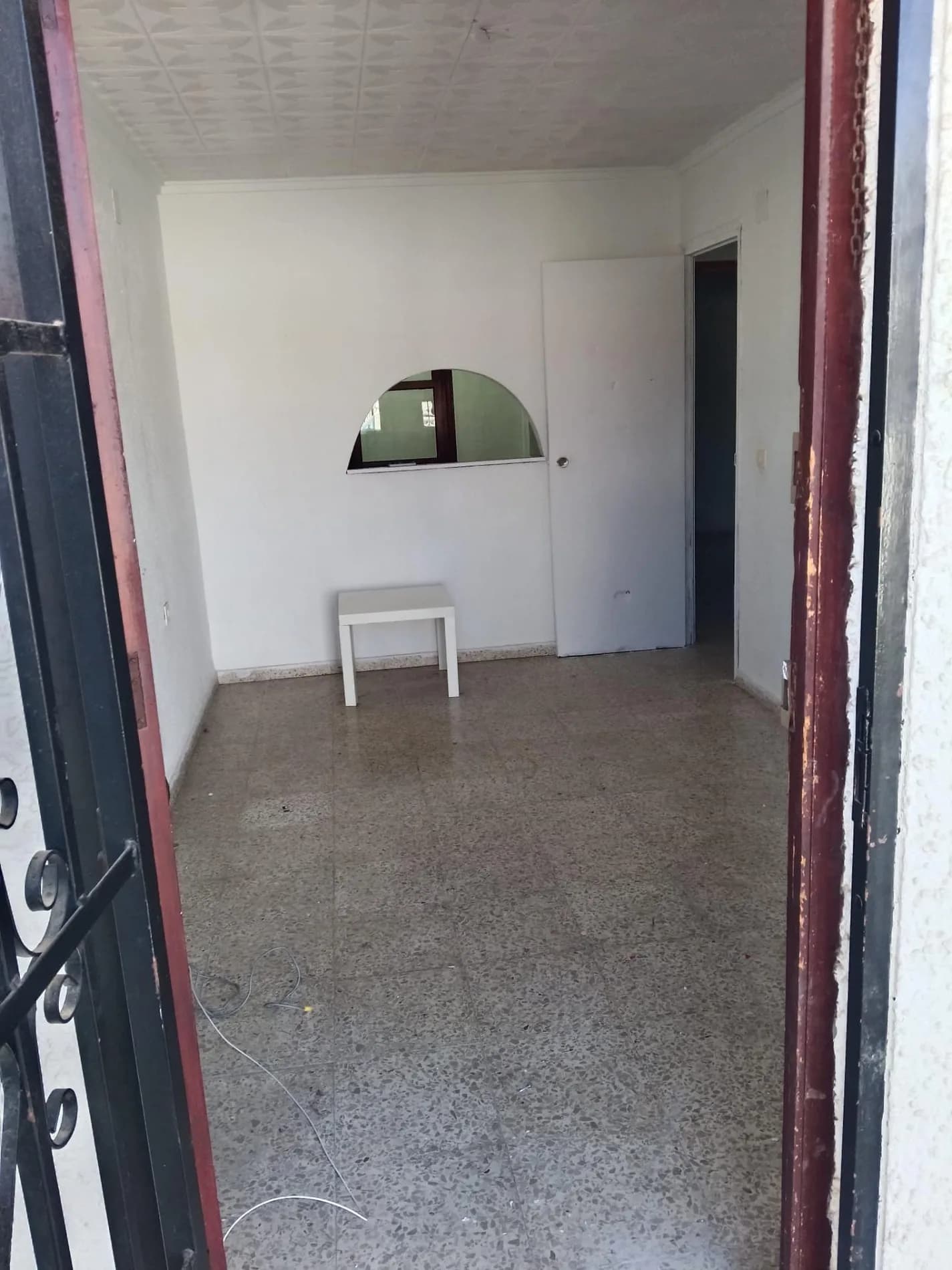 Bungalow de 2 chambres à vendre à Torrevieja, Alicante - Image 2