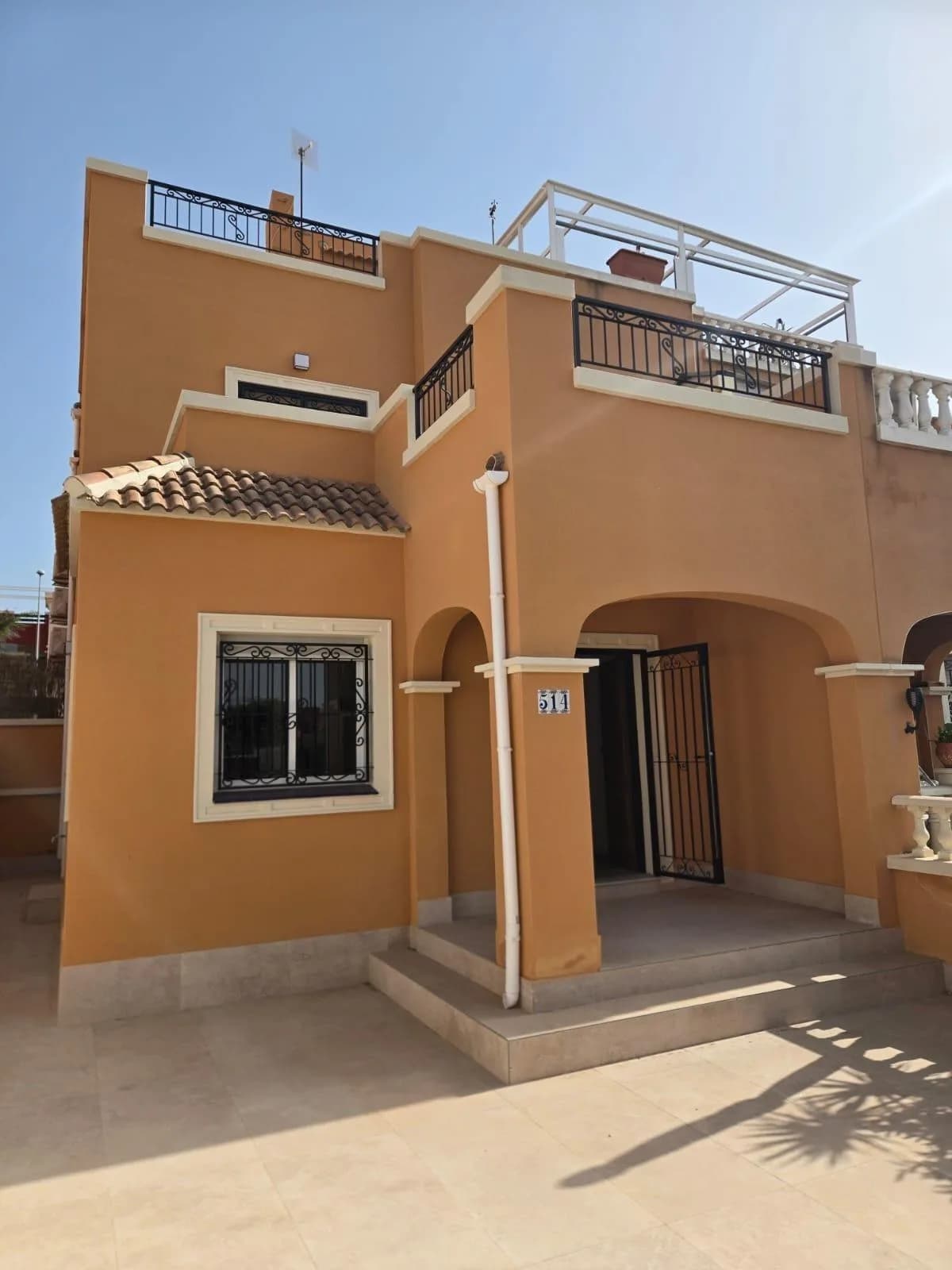 Villa de 3 chambres à vendre à Orihuela Costa, Alicante