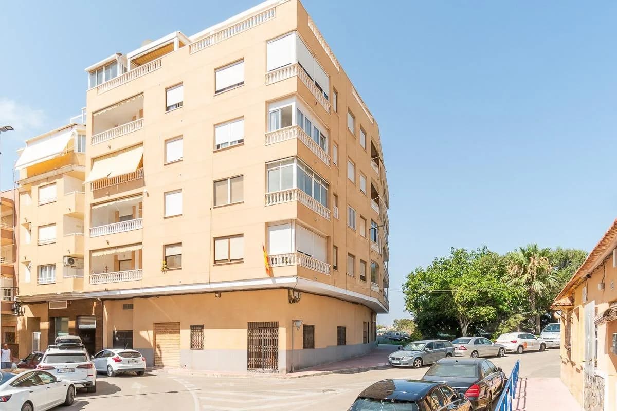 Apartment de 1 chambres à vendre à Torrevieja, Alicante - Image 2