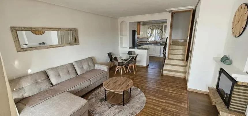 Villa de 2 chambres à vendre à Orihuela Costa, Alicante