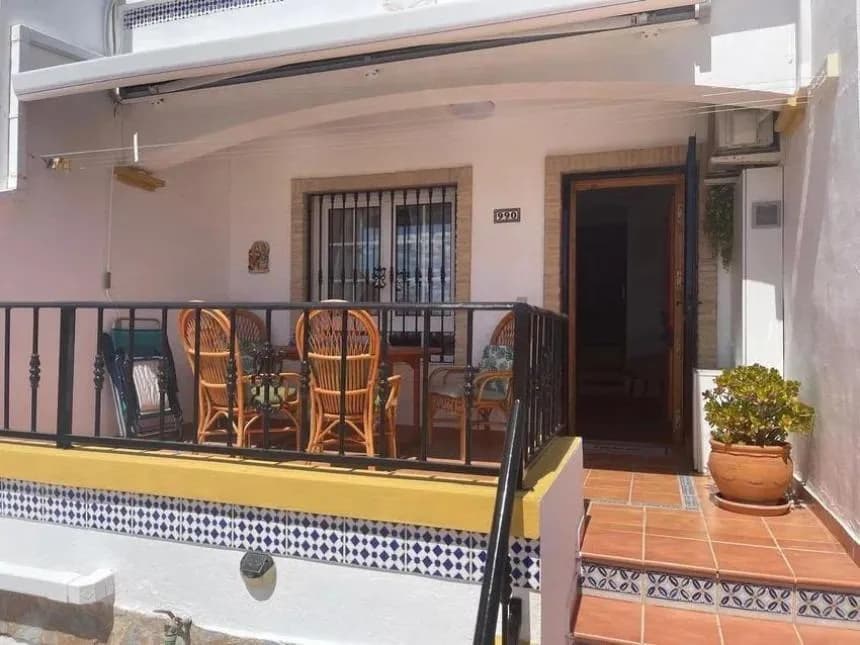 Villa de 2 chambres à vendre à Orihuela Costa, Alicante - Image 2