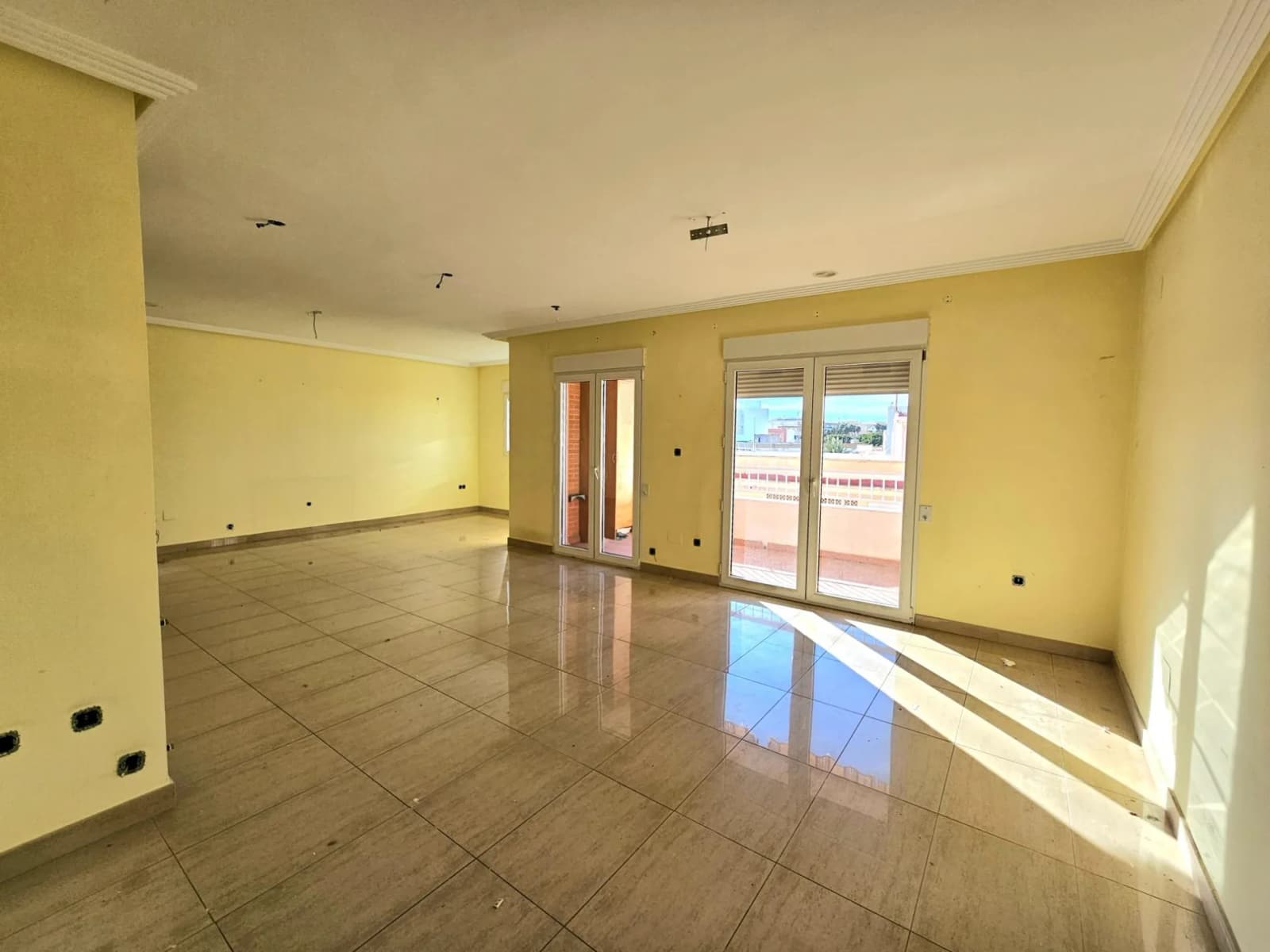 Apartment de 4 chambres à vendre à Torrevieja, Alicante - Image 5