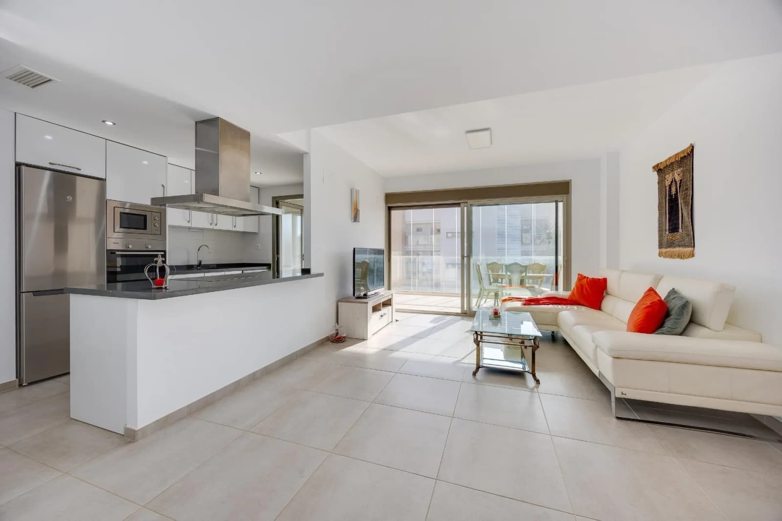 2 Bedroom Apartment for Sale in Orihuela Costa, Alicante - Image 8