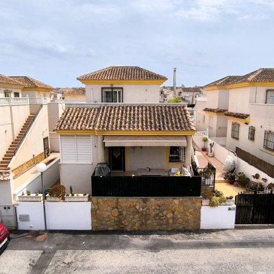 FREE 373, Detached Villa En LO Crispin
