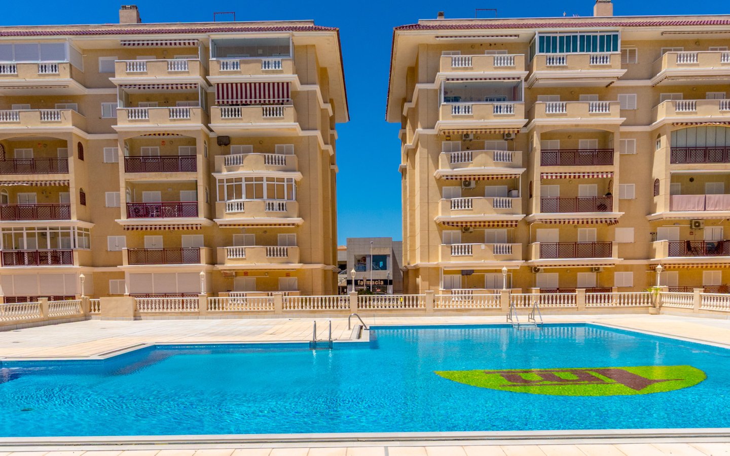 Swimming pool_2