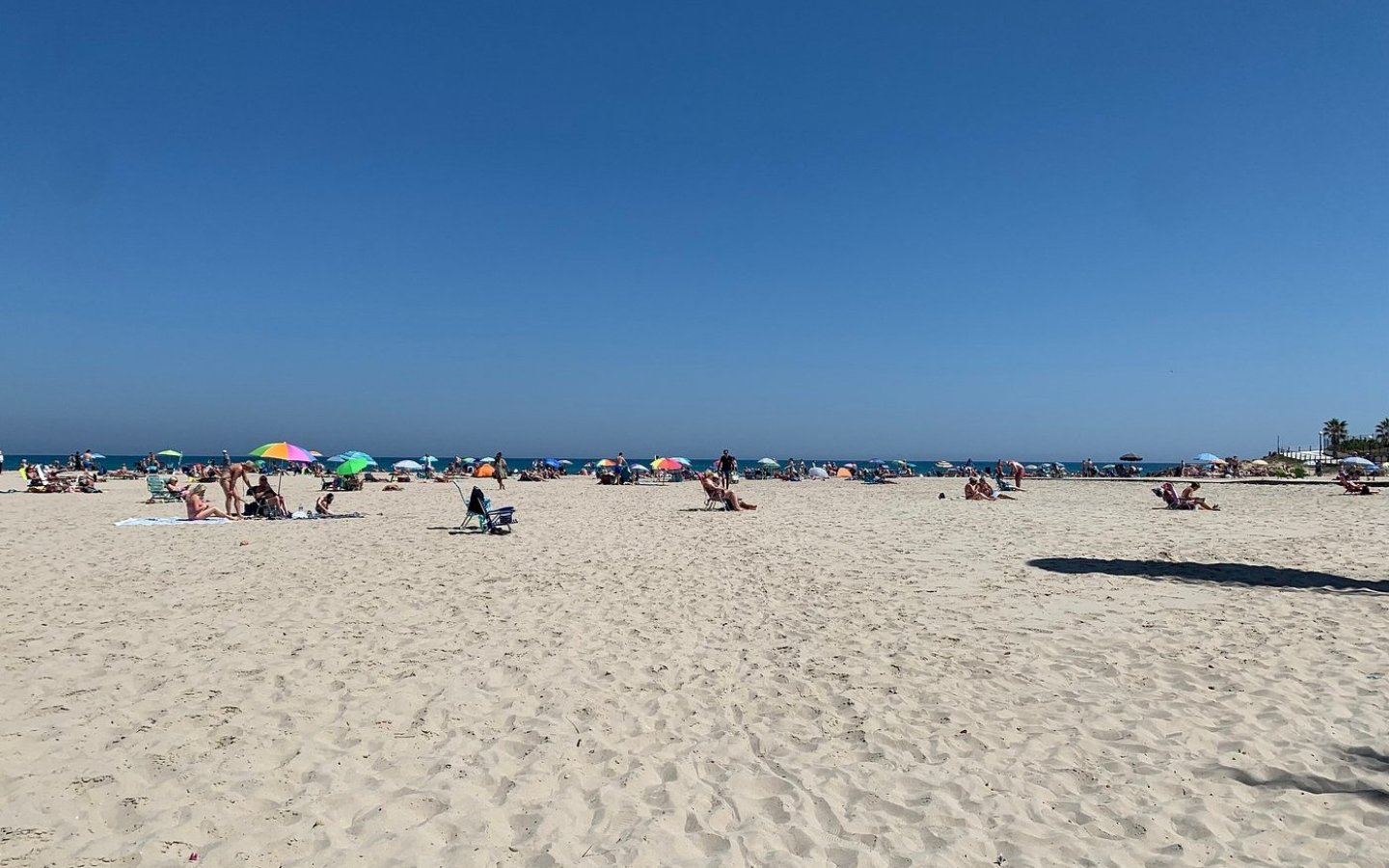 caption (1) caption (1)