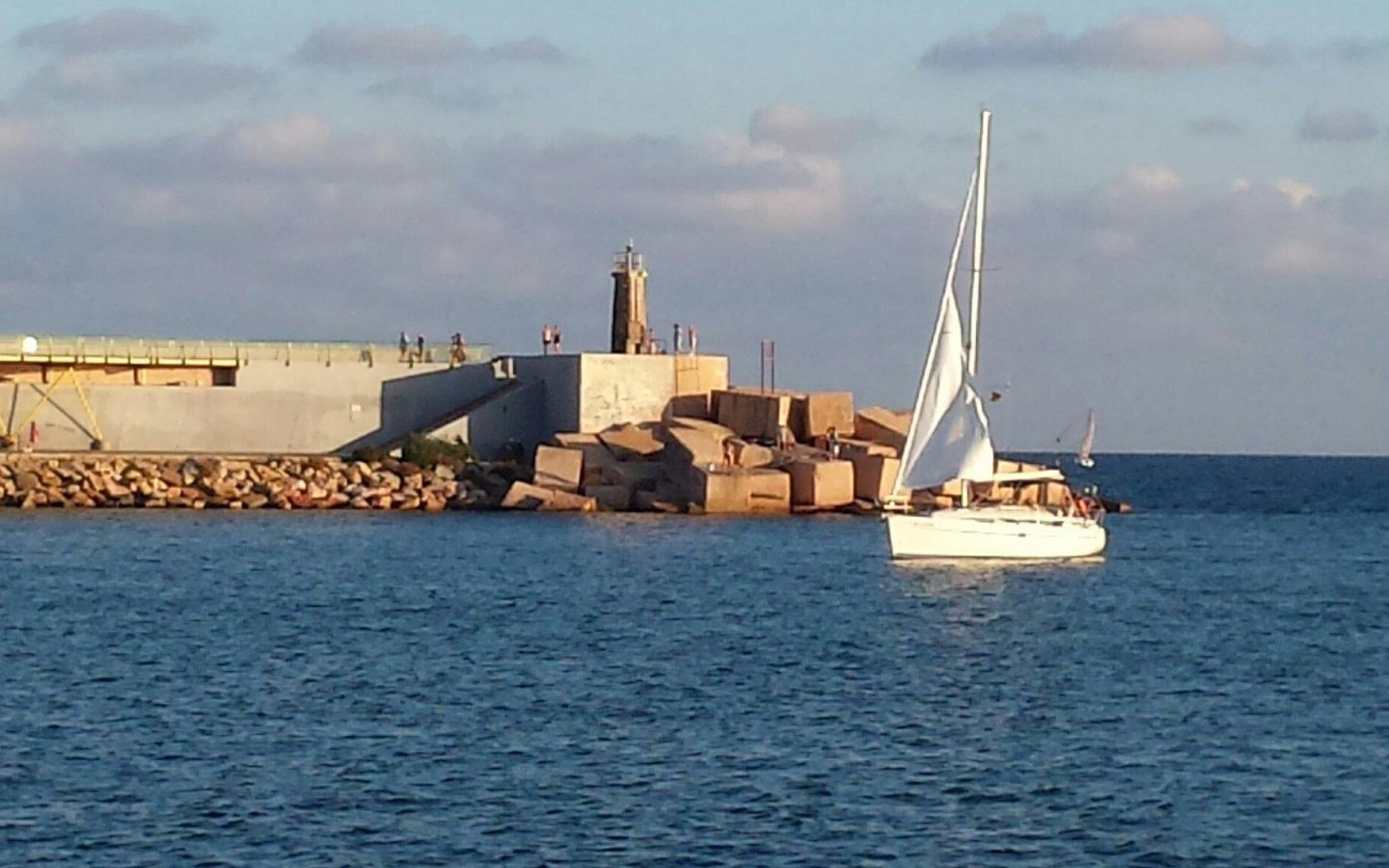 dique-de-levante dique-de-levante