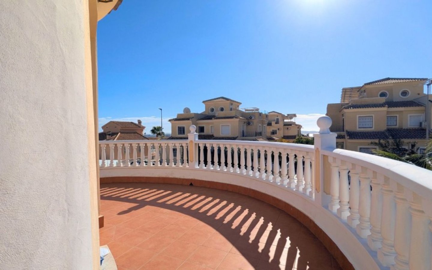 full_1416331_63690813 (1)