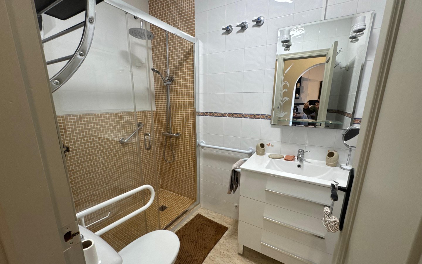 IMG-20251031-WA0050 IMG-20251031-WA0050