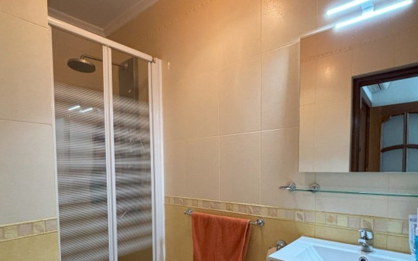 full_1464916_64811973 full_1464916_64811973