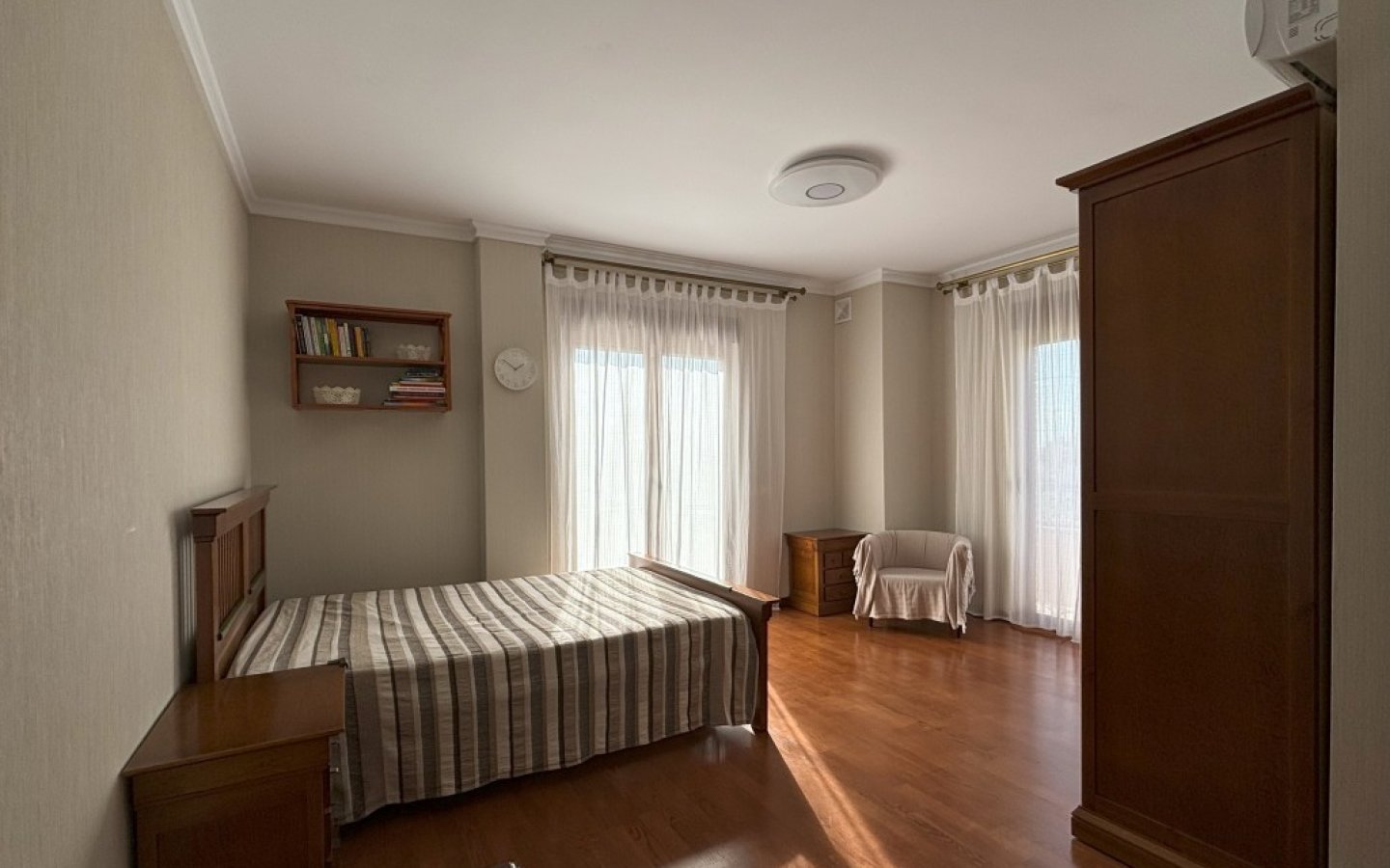 full_1464916_64811975 full_1464916_64811975