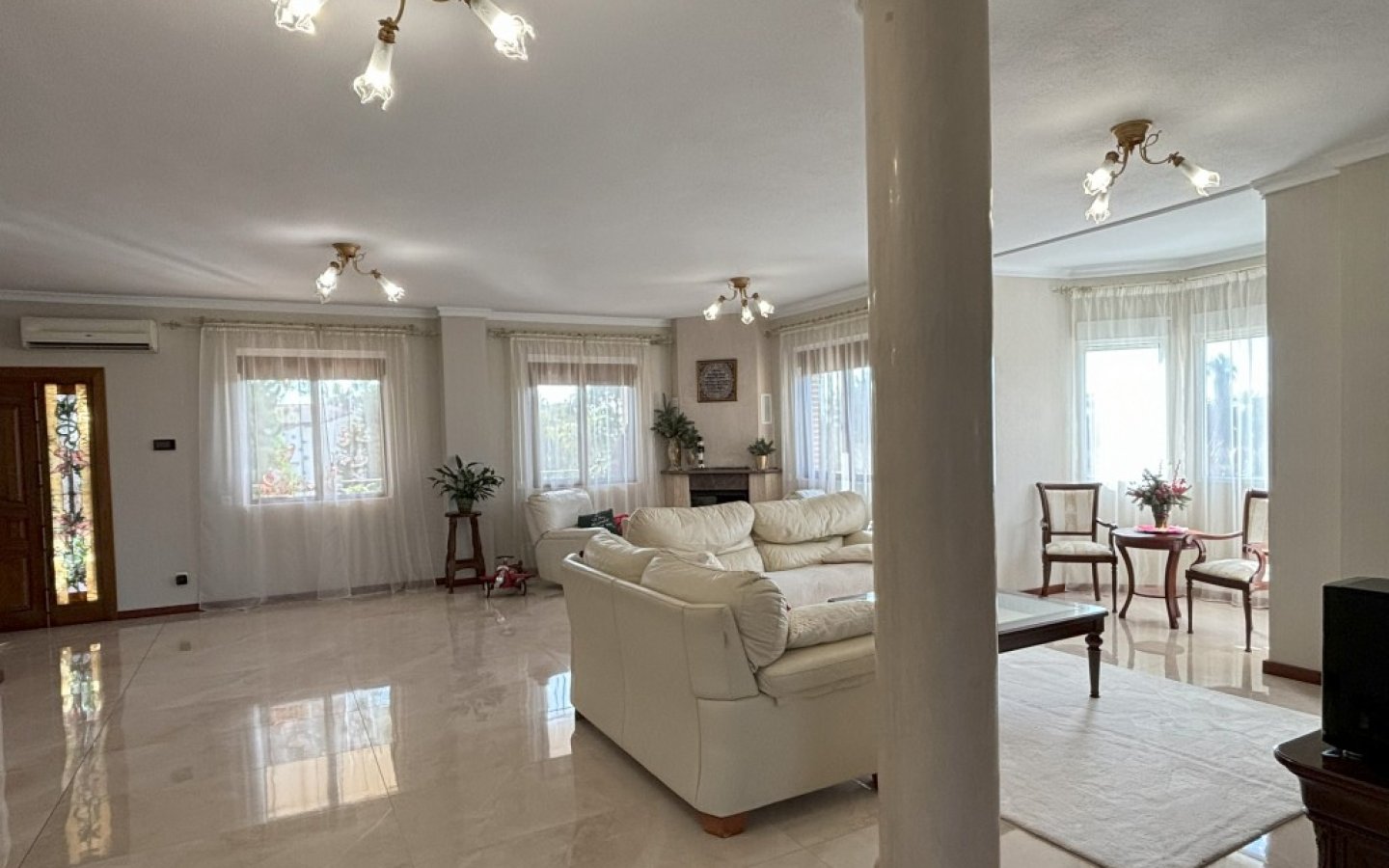 full_1464916_64811982 full_1464916_64811982