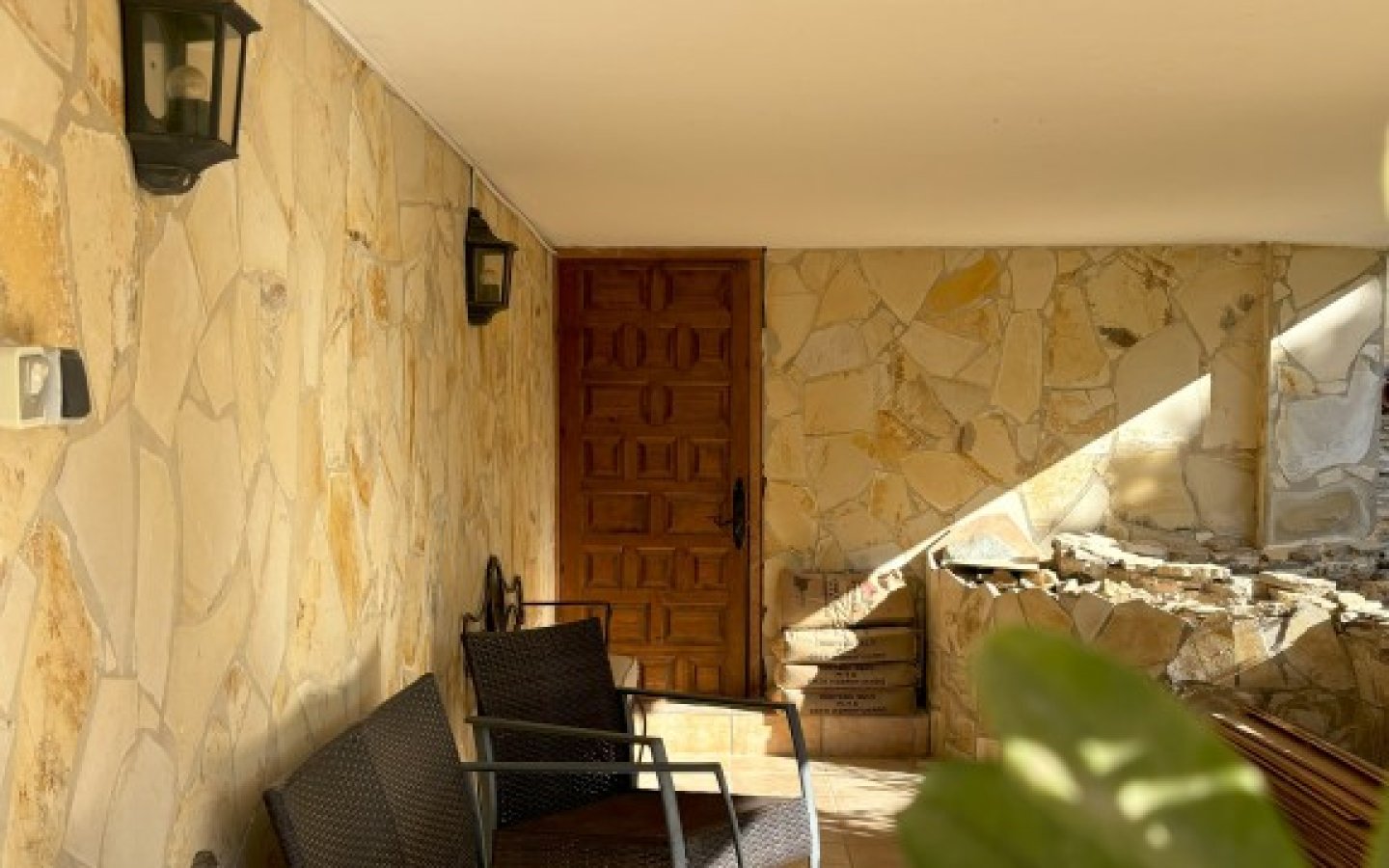 full_1464916_64811991 full_1464916_64811991