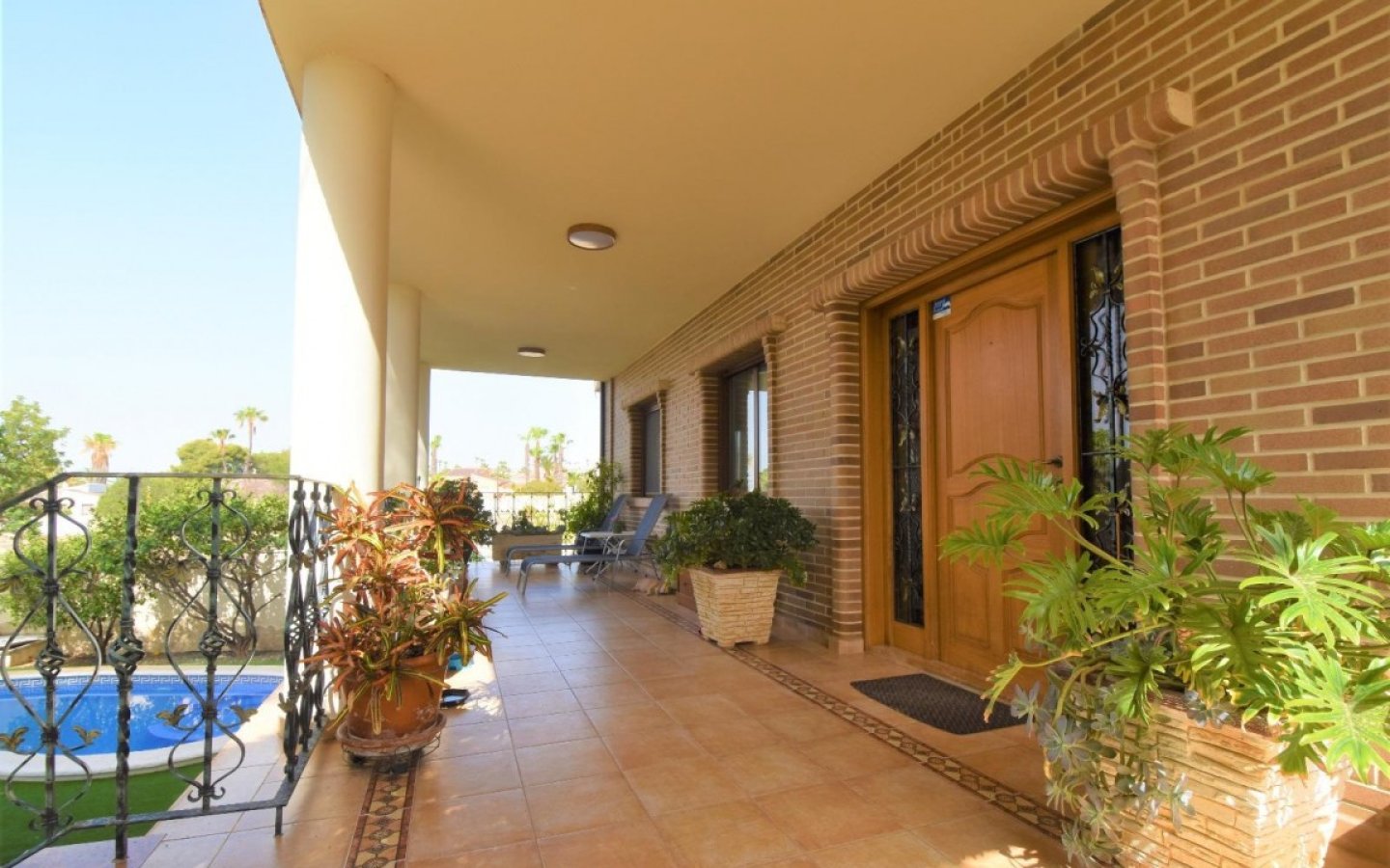 Villa -luxery- Quesada