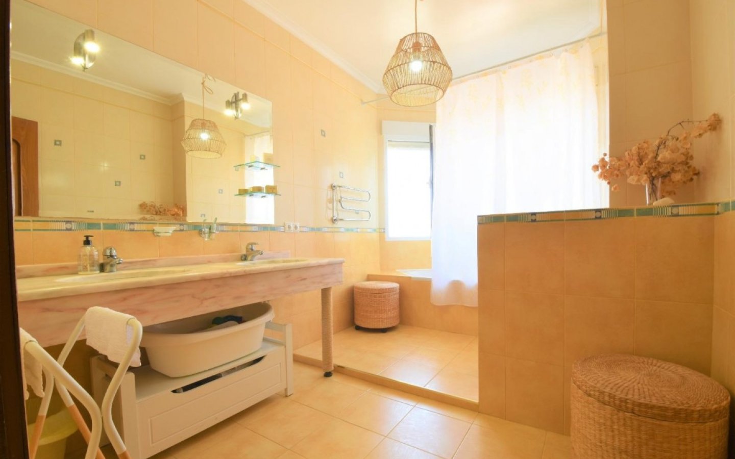 full_1464916_64812021 full_1464916_64812021