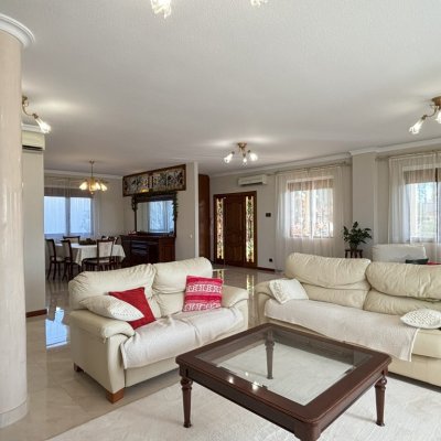 full_1464916_64811983