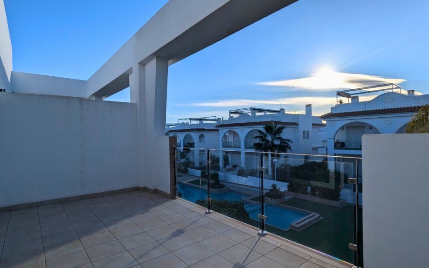 full_1408686_63507642