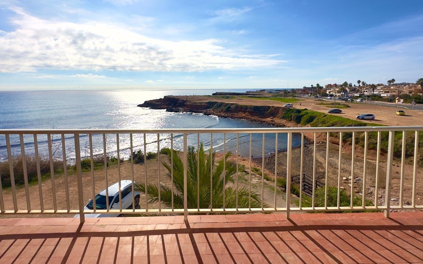 apartment first line Frutales